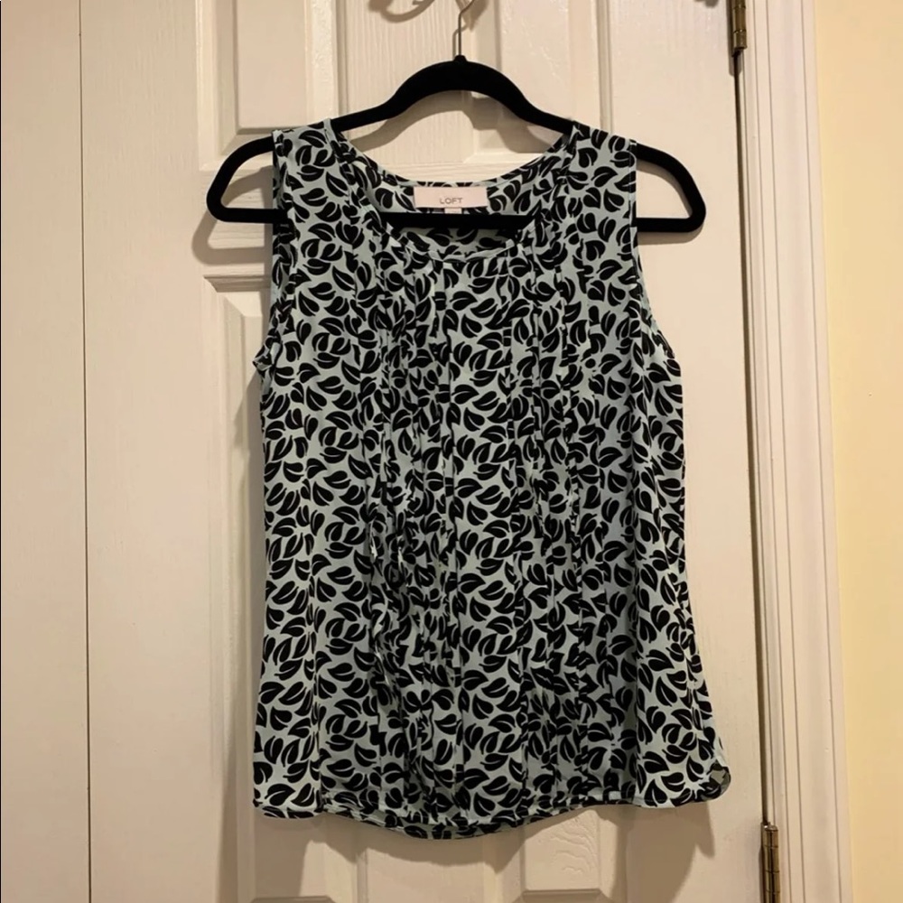 Anne Taylor Loft Top